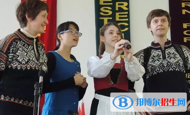 深圳科愛賽國際學(xué)校初中部2023年招生計劃