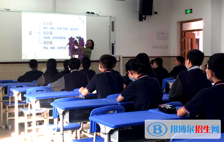 重慶史迪威外語學(xué)校初中部怎么樣、好不好