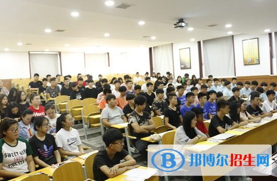 定興縣職業(yè)技術(shù)教育中心2020年報(bào)名條件、招生要求、招生對象