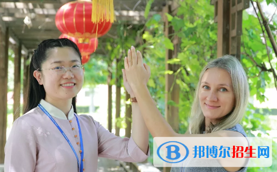 北京私立樹人瑞貝學(xué)校初中部2020年報名條件、招生要求、招生對象