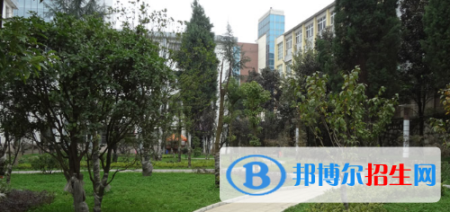 貴陽白云區(qū)職業(yè)技術(shù)學(xué)校怎么樣，好不好