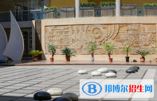 貴陽(yáng)一中新世界國(guó)際學(xué)校小學(xué)部2020年招生簡(jiǎn)章
