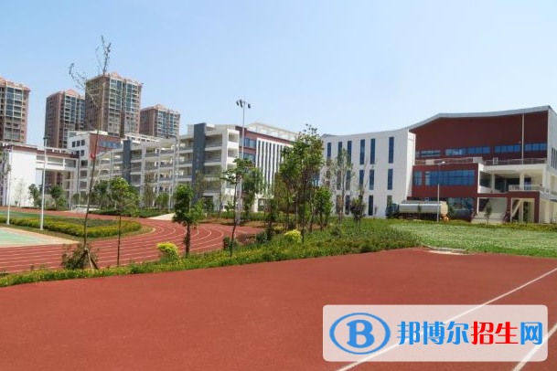 昆明世青國際學(xué)校小學(xué)部2020年報名條件、招生要求、招生對象