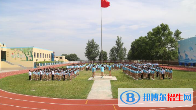 西安臨潼華樂學(xué)校小學(xué)部地址在哪里