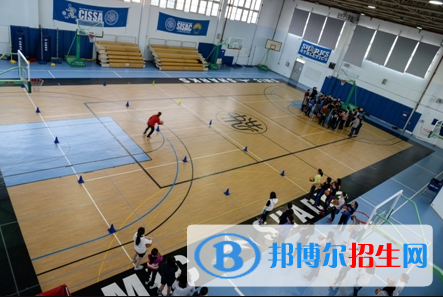 上海民辦中芯學(xué)校小學(xué)部2020年學(xué)費(fèi)、收費(fèi)多少