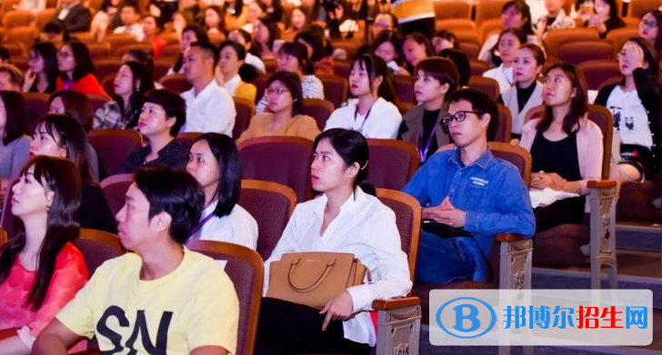 廣州加拿大國際學校(CIS)小學部怎么樣、好不好