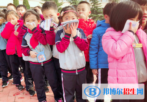 威海大光華國際學校小學部網(wǎng)站網(wǎng)址