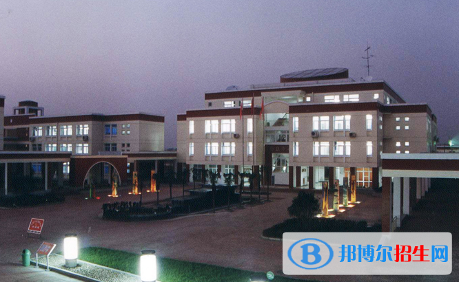 合肥世界外國(guó)語(yǔ)學(xué)校小學(xué)部地址在哪里