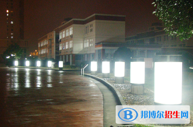 合肥世界外國語學(xué)校小學(xué)部網(wǎng)站網(wǎng)址