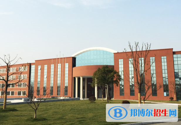 中加楓華國際學(xué)校小學(xué)部地址在哪里