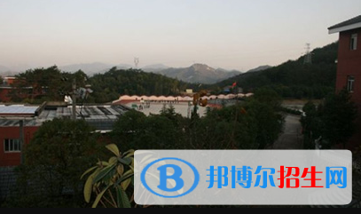 浙江金華比德弗國(guó)際學(xué)校網(wǎng)站網(wǎng)址