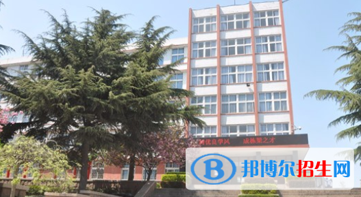 淮北市杜集區(qū)中等專業(yè)學(xué)校2020年報(bào)名條件、招生要求、招生對象 