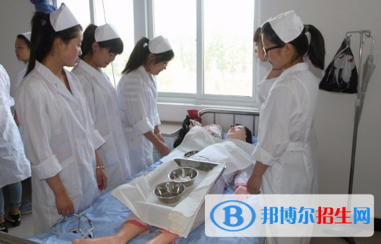 廣東2021年讀衛(wèi)校學什么有前途