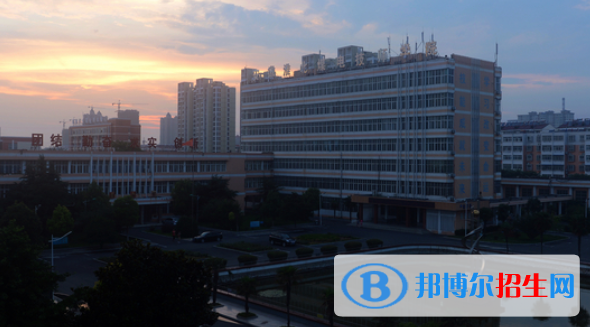 安徽礦業(yè)職業(yè)技術(shù)學(xué)院怎么樣、好不好
