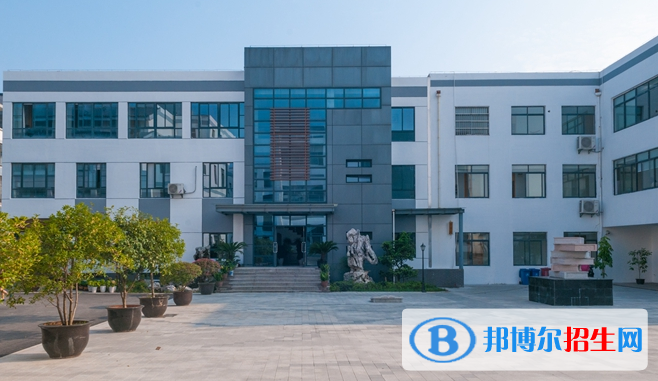 蘇州第三中學(xué)2021年學(xué)費(fèi)、收費(fèi)多少