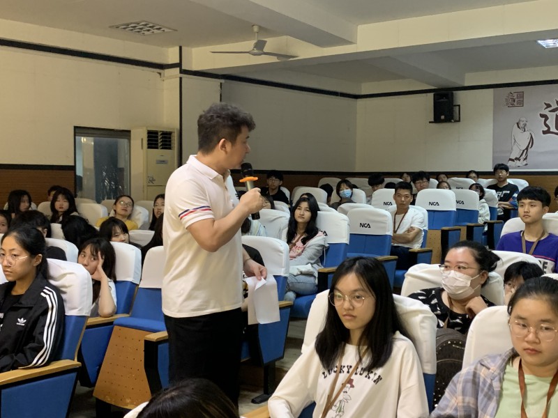 常州藝術(shù)高等職業(yè)學(xué)校2021年報名條件、招生要求、招生對象