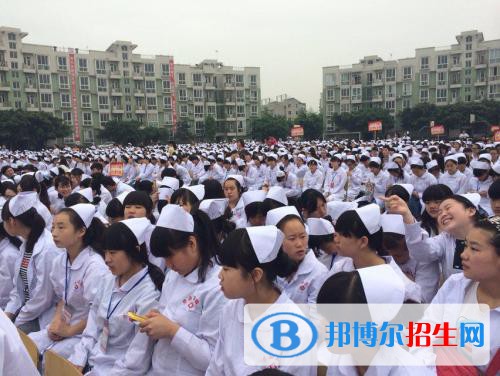 成都2021年哪些大學(xué)有衛(wèi)校大專(zhuān)