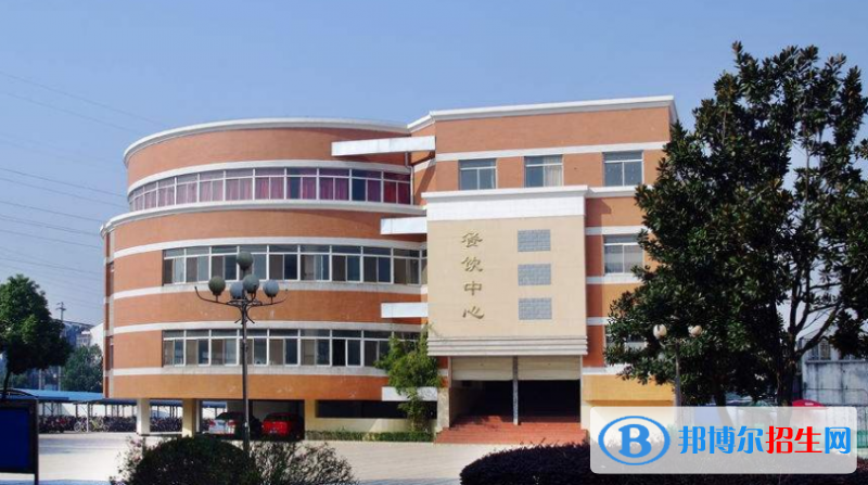 宜興第二高級(jí)中學(xué)2021年招生辦聯(lián)系電話(huà)