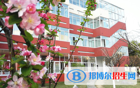 無錫第六高級中學2021年招生辦聯(lián)系電話