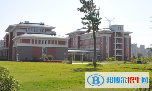 滁州職業(yè)技術(shù)學(xué)院2021年報名條件、招生要求、招生對象