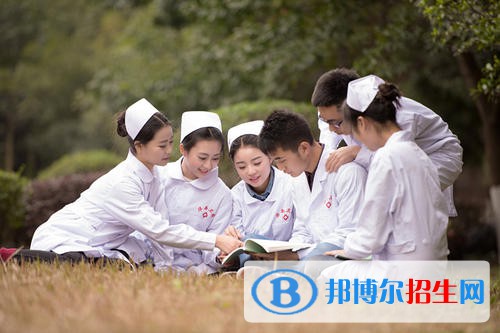 成都2021年男生上衛(wèi)校學(xué)什么專(zhuān)業(yè)好