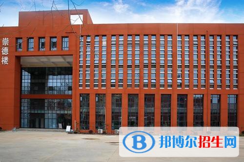 阜陽科技工程學校2021年招生錄取分數(shù)線