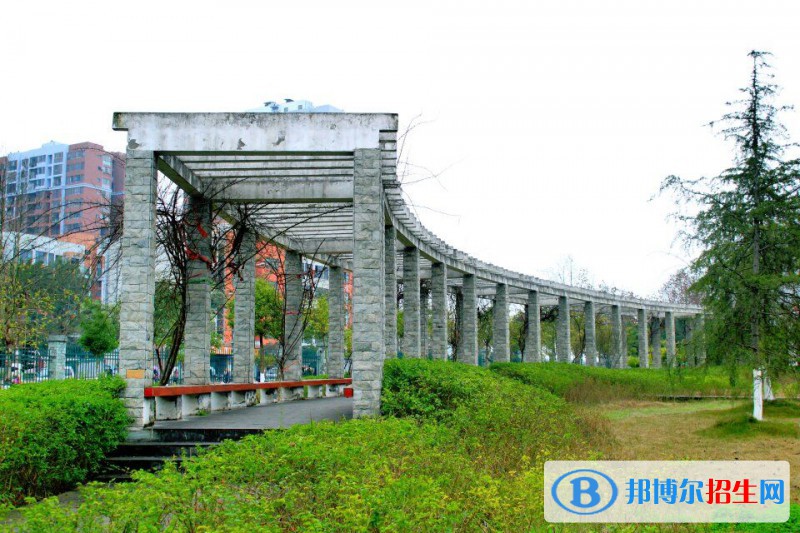 武漢江夏衛(wèi)生學(xué)校怎么樣、好不好