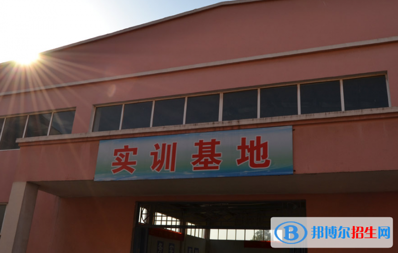 桐城海峽高級技工學(xué)校網(wǎng)站網(wǎng)址