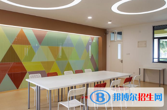 成都愛(ài)思瑟國(guó)際學(xué)校網(wǎng)站網(wǎng)址