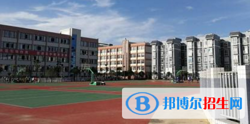 西秀區(qū)安吉職業(yè)技術學校2021年報名條件、招生要求、招生對象