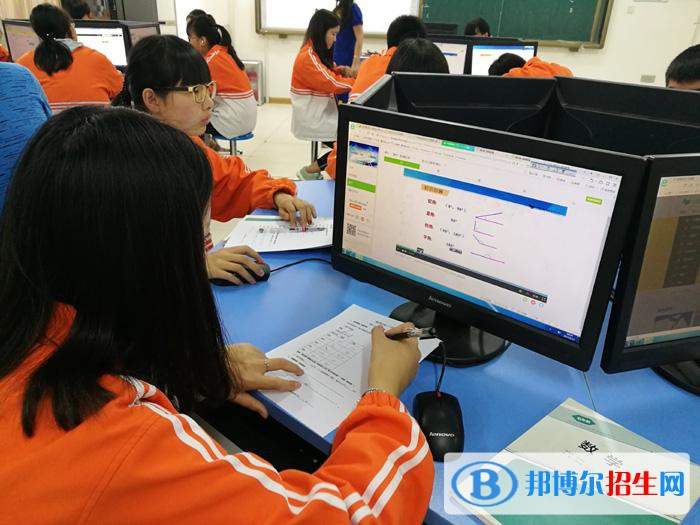 廣西2021年中專學校學什么比較好