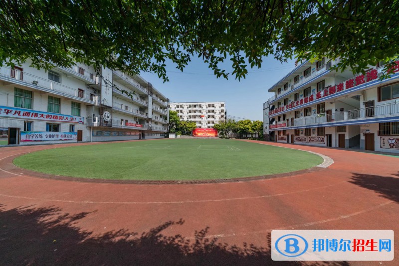 重慶2022年中專護理學?？梢钥即髮? width=