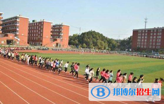 成都2021年讀什么中專學校比較好