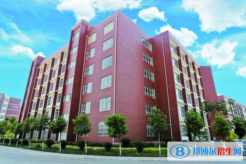 云南經(jīng)濟管理學校怎么樣、好不好