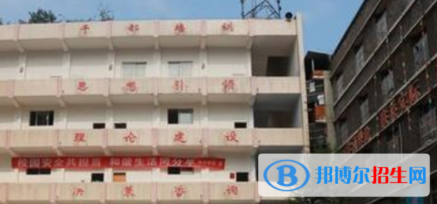 宜賓南亞電子職業(yè)技術(shù)學(xué)校怎么樣、好不好