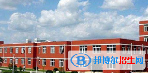 成都百年農(nóng)工子弟職業(yè)學(xué)校怎么樣、好不好
