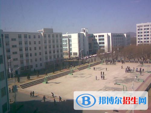 玉溪工業(yè)財貿(mào)學(xué)校2021年級招生對象招生要求