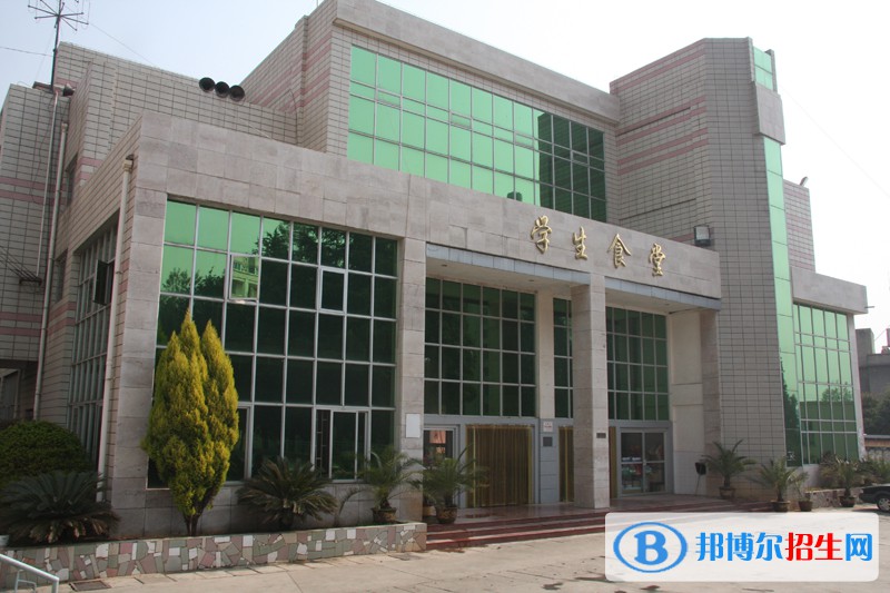 云南省國防工業(yè)學校地址在哪里