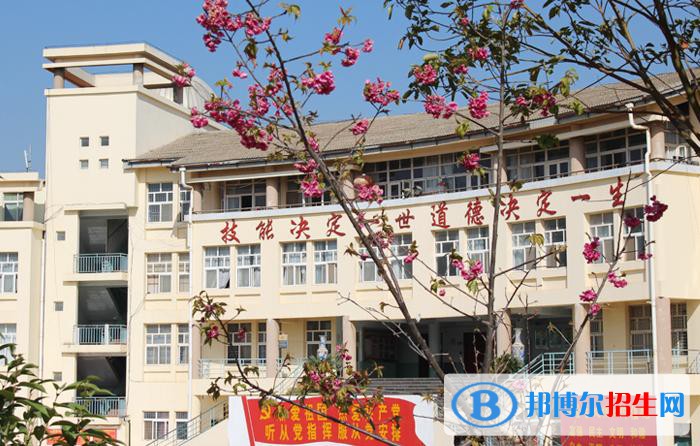 云南2021年衛(wèi)校好點(diǎn)的大專(zhuān)學(xué)校