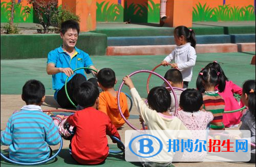 甘肅2021年幼師學(xué)校什么專業(yè)比較好