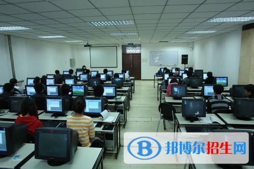 貴陽2021年怎么樣才能學(xué)好計算機(jī)學(xué)校