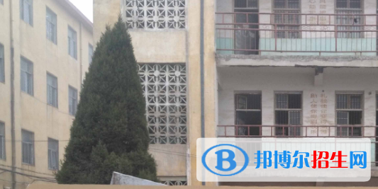 潁上縣科學技術(shù)學校2021年宿舍條件