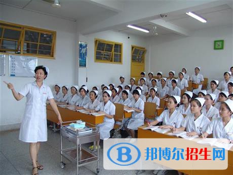 四川2021年護(hù)理學(xué)校是什么意思