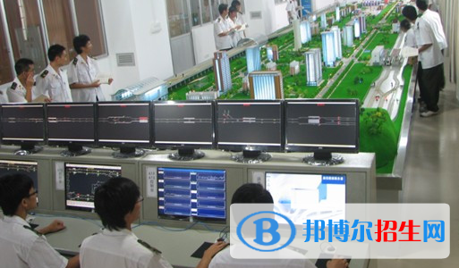 貴州2021年男生讀軌道交通學校學什么好