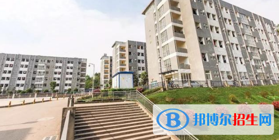 西安衛(wèi)生學(xué)校2022年報(bào)名條件、招生要求、招生對(duì)象