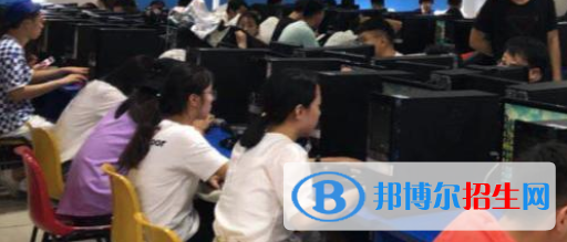 四川2022年女生讀計(jì)算機(jī)學(xué)校好不好