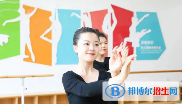 貴州2022年女生上中專(zhuān)學(xué)校有哪些技術(shù)