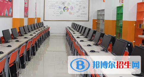 浙江2022年女生讀電子商務(wù)學(xué)校學(xué)什么專(zhuān)業(yè)好