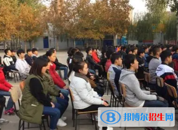 邯鄲工業(yè)學(xué)校2022年報(bào)名條件、招生要求、招生對(duì)象