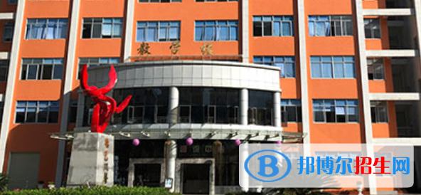 四川現(xiàn)代藝術(shù)學(xué)校2022年招生簡章